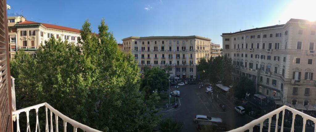 La Casa Di Elvira Appartement Napels