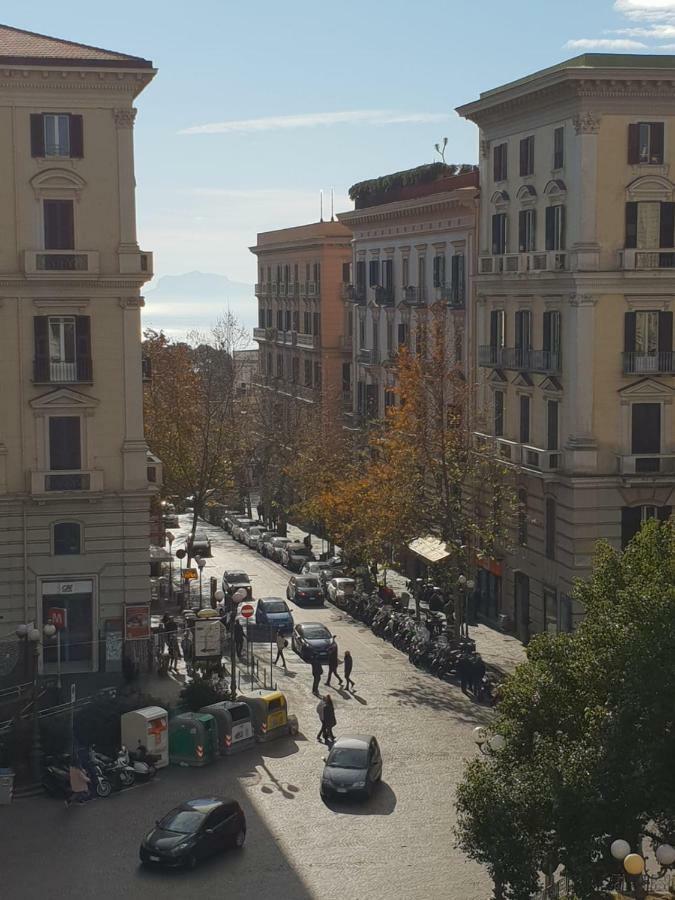 La Casa Di Elvira Appartement Napels