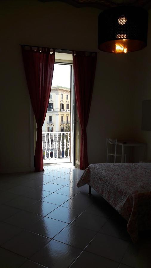 Appartement La Casa Di Elvira Napels
